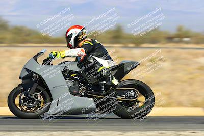 media/Feb-13-2022-SoCal Trackdays (Sun) [[c9210d39ca]]/Turn 16 (145pm)/